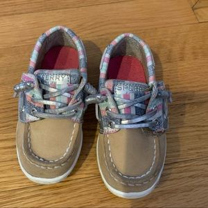 Sperry boat shoes